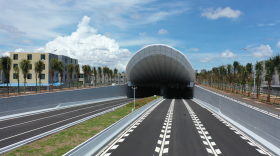 海口市文明東隧道